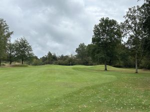 Les Bordes (Old) 2nd Approach